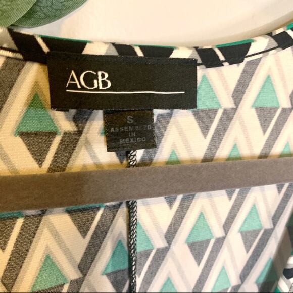 AGB Geometric Triangle Green Faux Wrap Dress Small - Picture 6 of 10